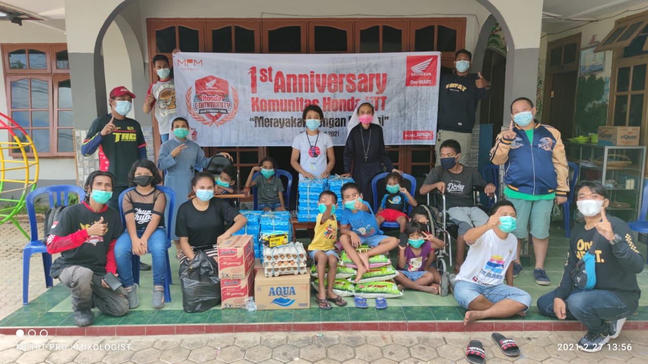 1614649743_1st Anniversary, Komunitas Honda NTT Rayakan  Dengan Gelar Bakti Sosial Ke Panti Asuhan (2).jpeg