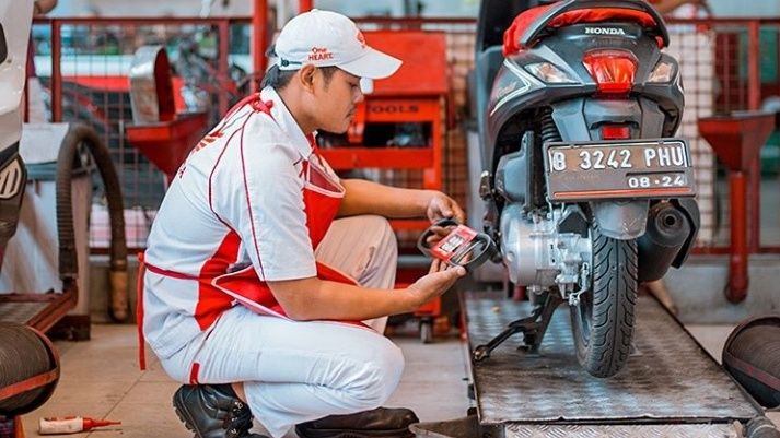 Begini Cara Meningkatkan Tenaga Mesin Motor Matic