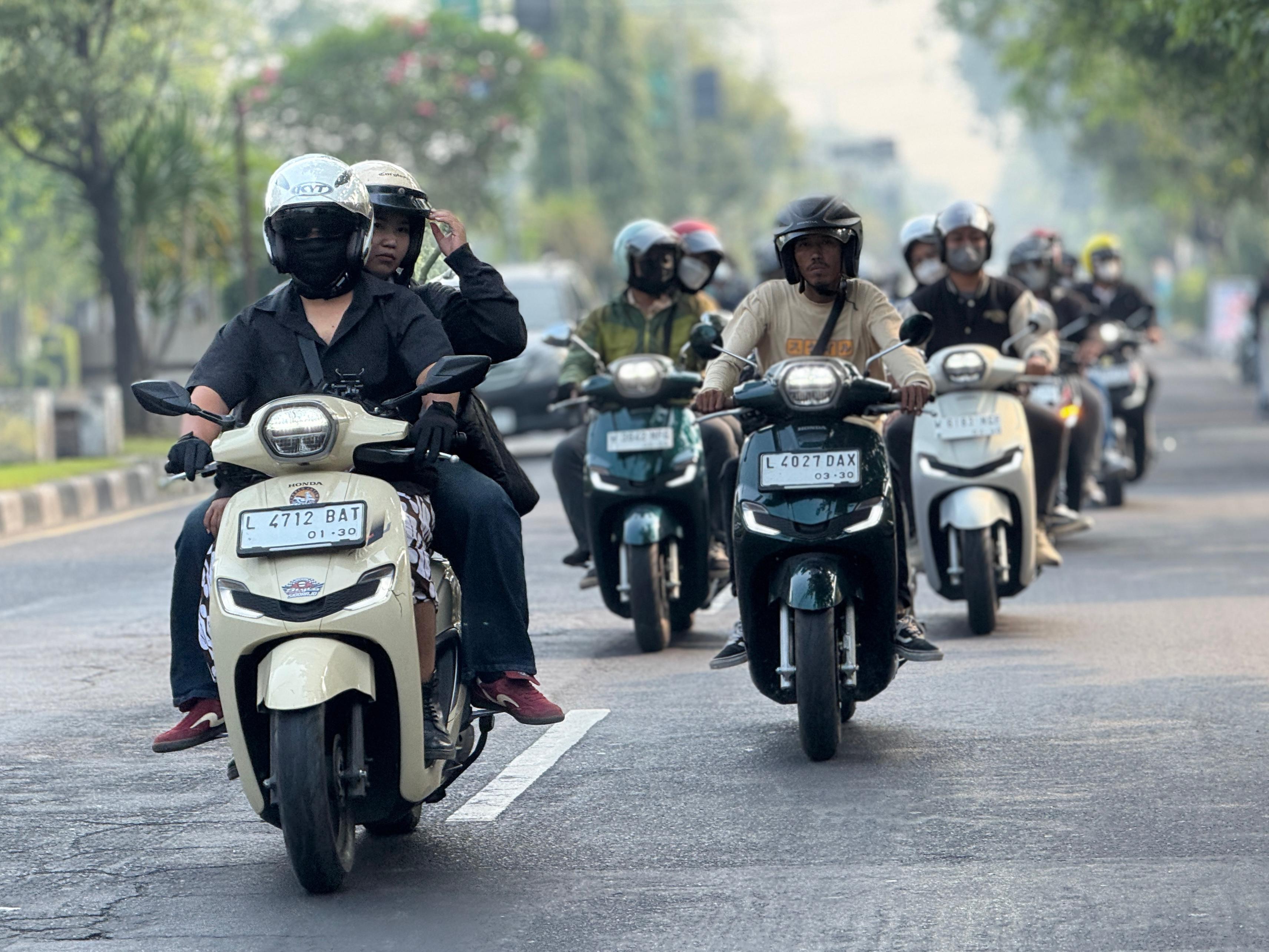 Stylo Fashioride Sidoarjo: Paduan Fashion dan Touring Penuh Gaya 50 Riders Honda Stylo 160